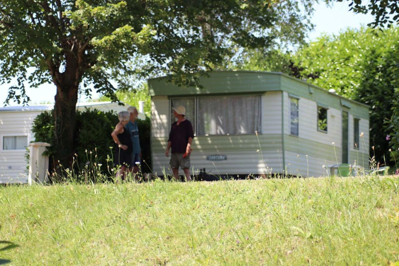 Camping De Ladignac Le Long Bel Air المظهر الخارجي الصورة